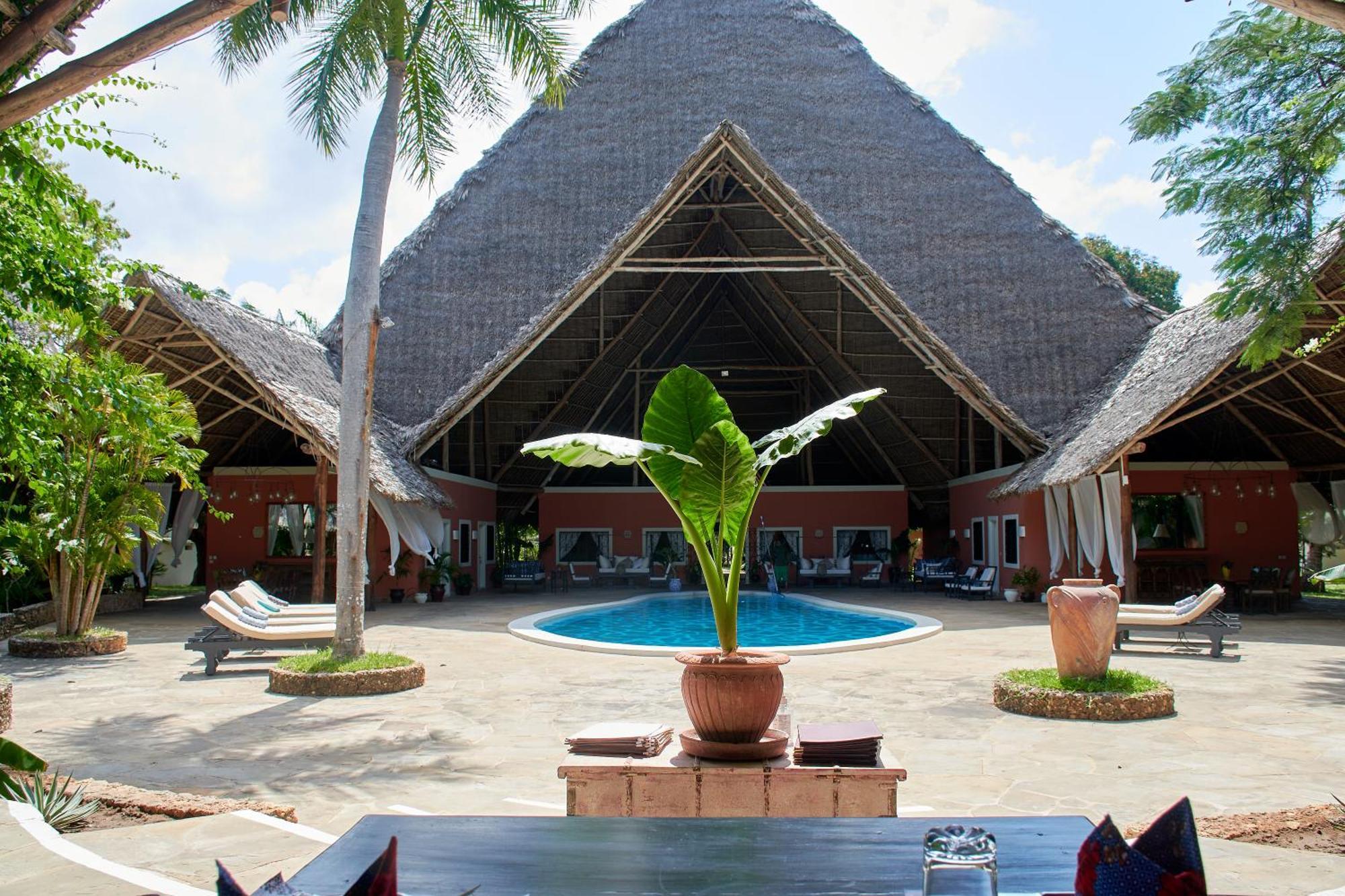 Hotel Saffron Garden Malindi Exterior foto